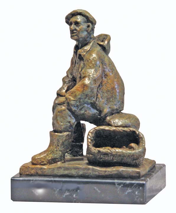 07- Atunero sentado 18x14cm.