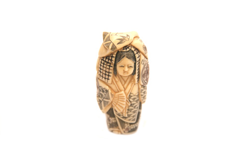 3 Nesuke Geisha 3 x 2 x 5cm